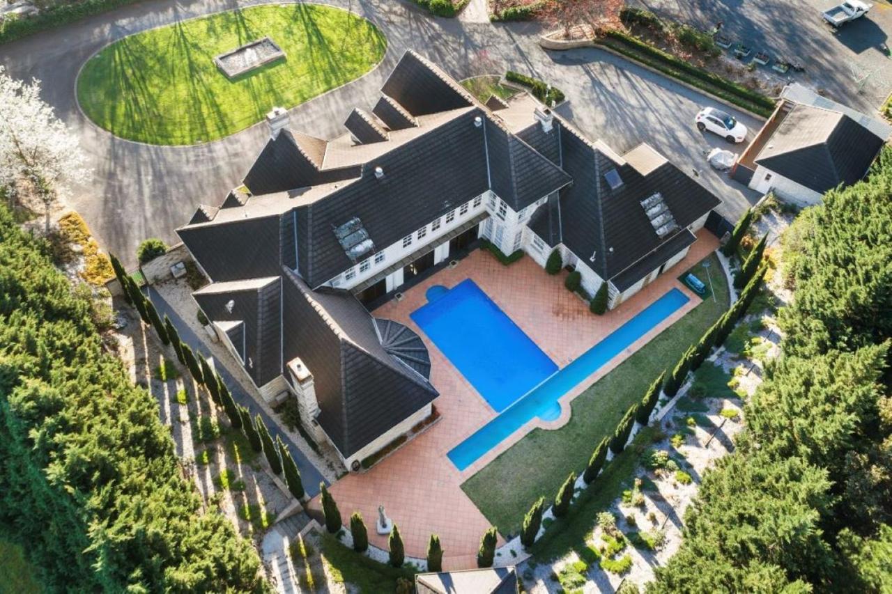 Montfort Manor Траралгон Екстериор снимка