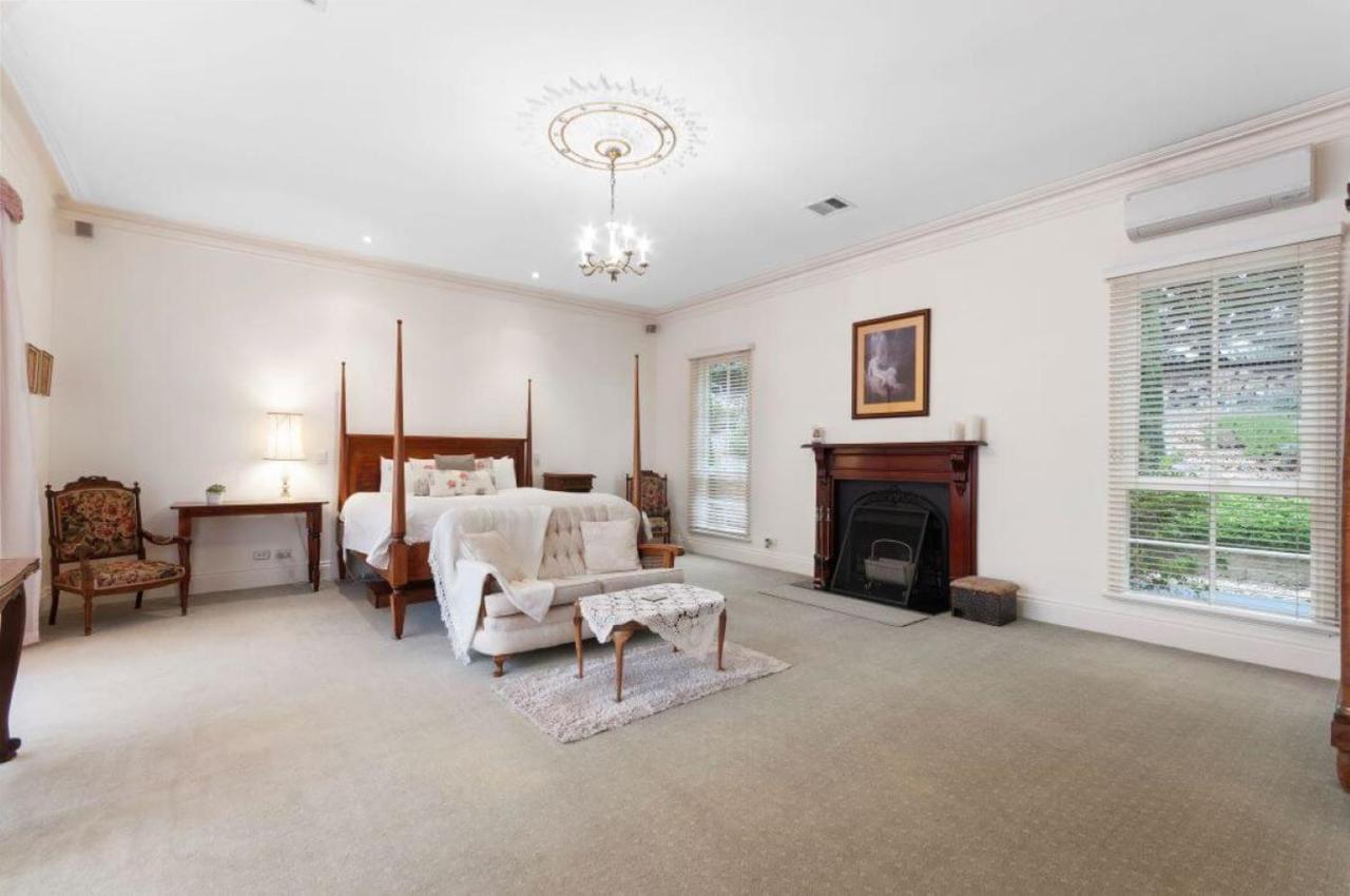 Montfort Manor Траралгон Екстериор снимка
