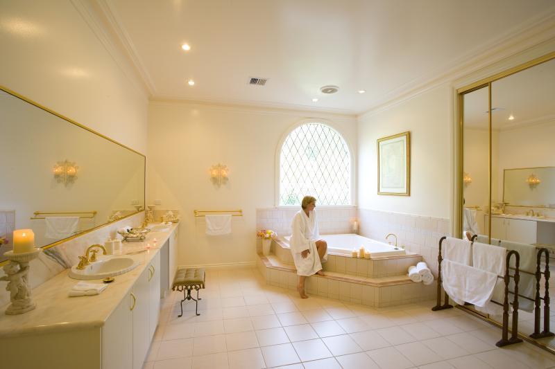 Montfort Manor Траралгон Екстериор снимка