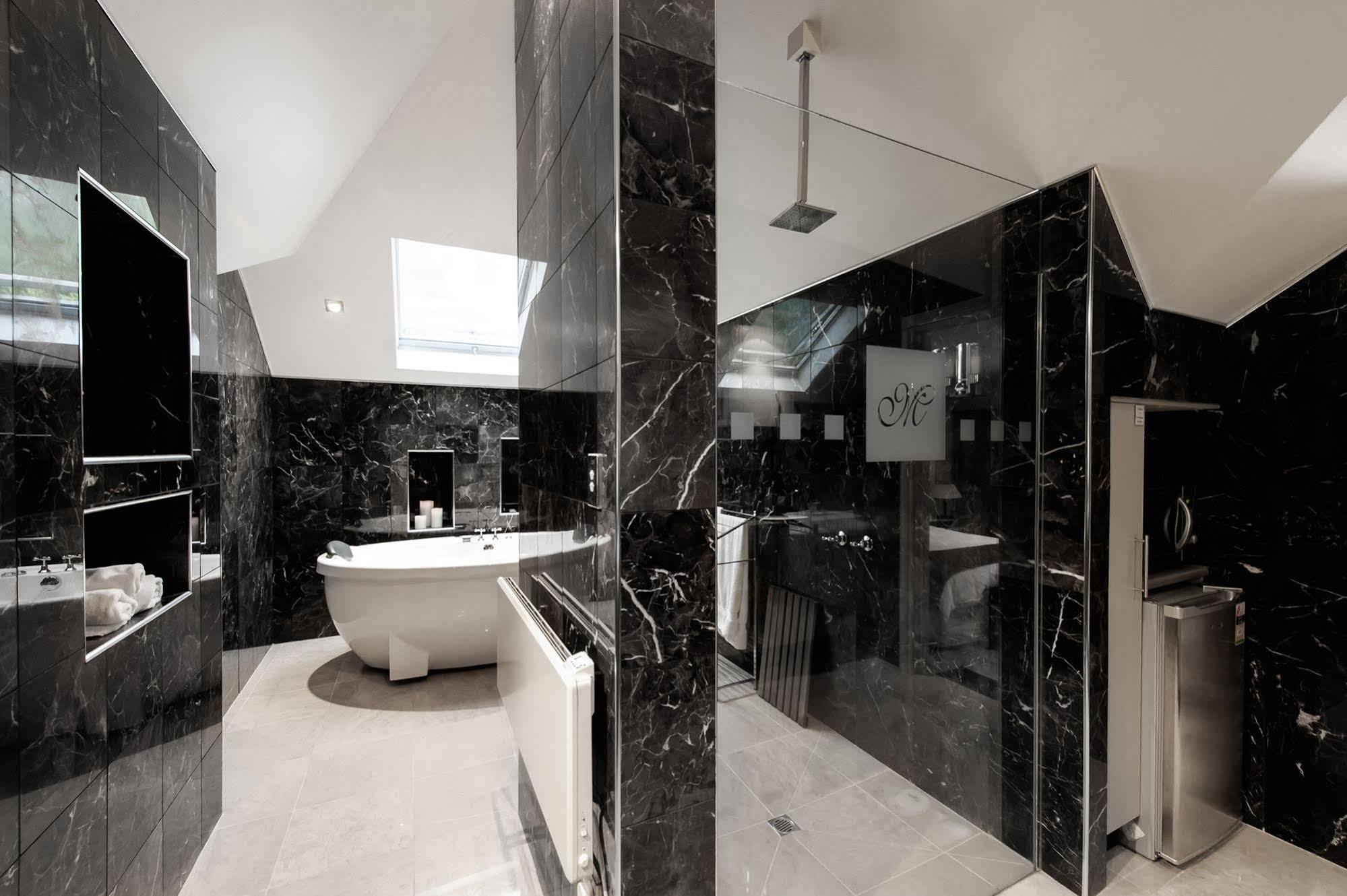 Montfort Manor Траралгон Екстериор снимка